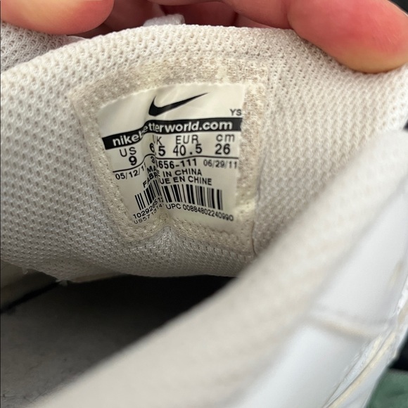 Nike | Air Force 1 White Low Top Shoes - Picture 11 of 11